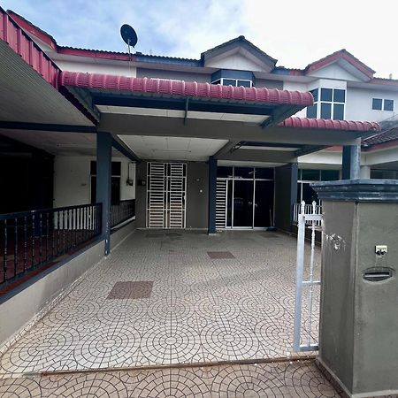 Dh Homestay Sungai Petani Dış mekan fotoğraf